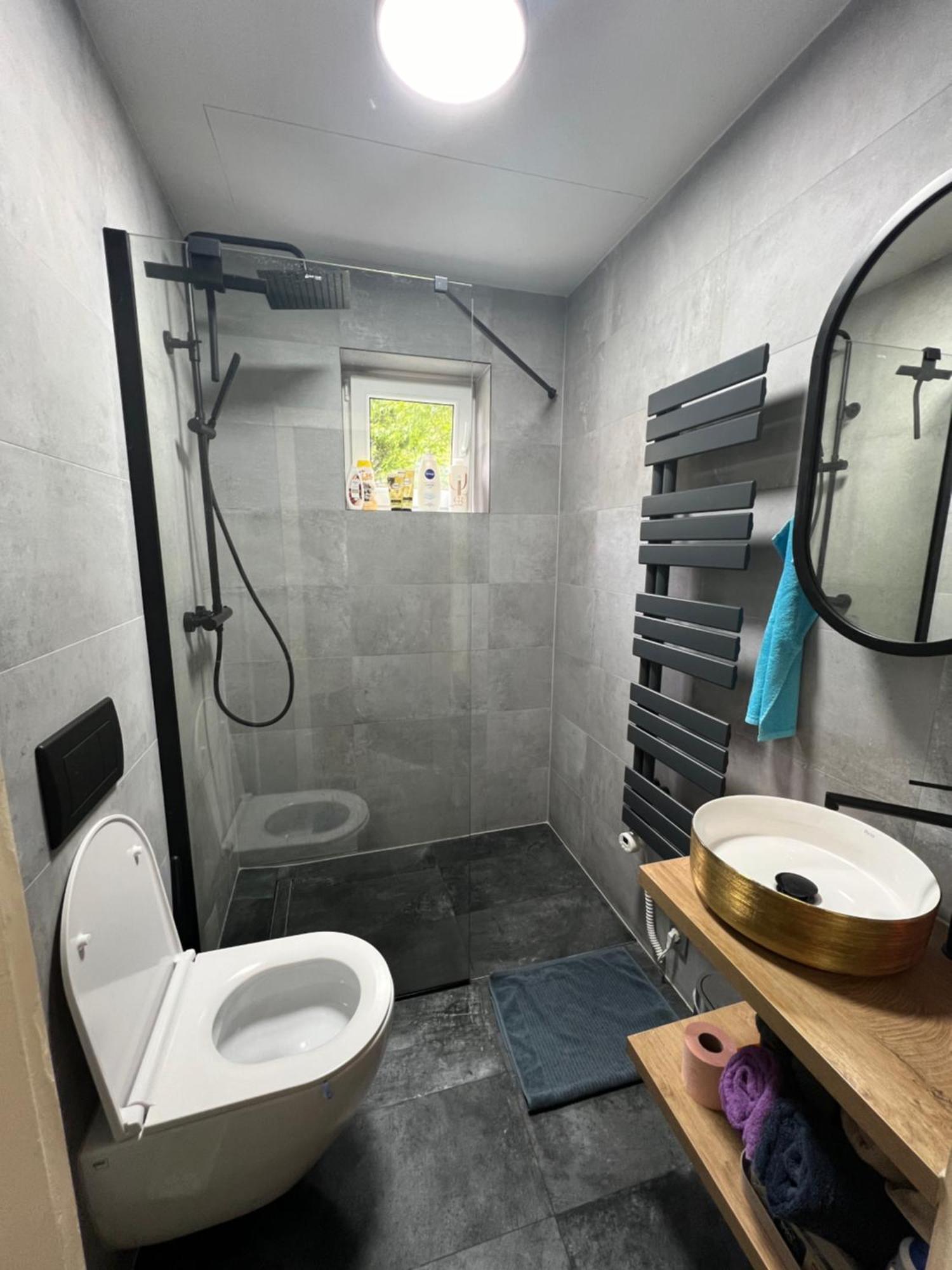 Ausseerland Apartments - Relax, Ski, Hike And Bike, Garden, Parking, Bbq, Near Hallstatt, Loser, Tauplitz And Krippenstein, Free Wi-Fi And Netflix Bad Aussee Exterior foto